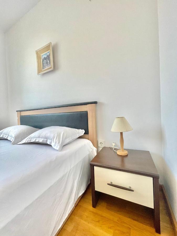 Comfort Apartments Aleksic Будва Екстер'єр фото