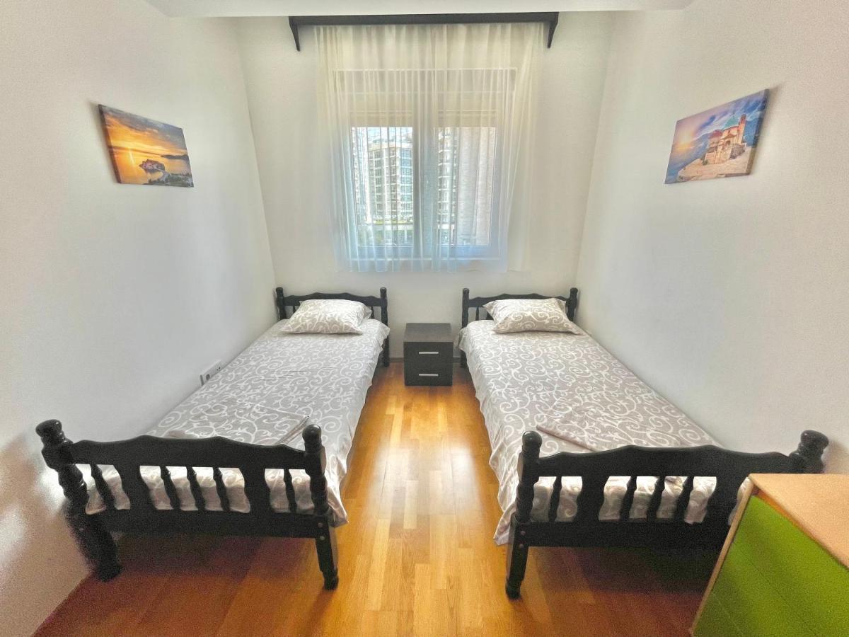 Comfort Apartments Aleksic Будва Екстер'єр фото