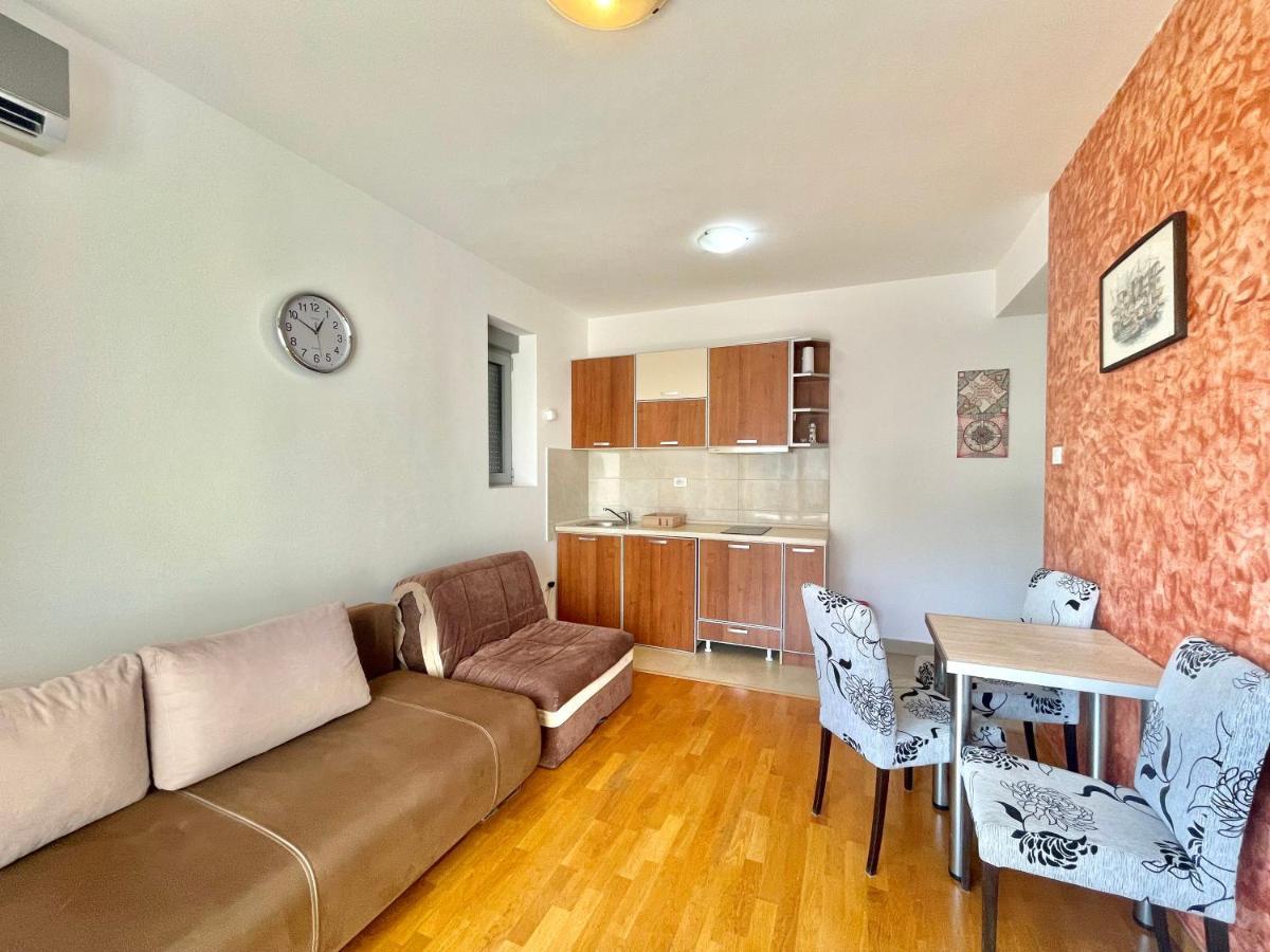 Comfort Apartments Aleksic Будва Екстер'єр фото
